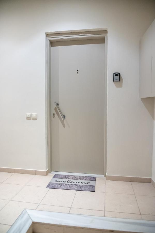 Haris Seaview Apartment Iraklion Buitenkant foto